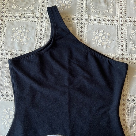 Norma Kamali Black Dress - Picture 3 of 3